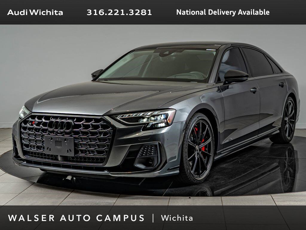 2022 AUDI S8