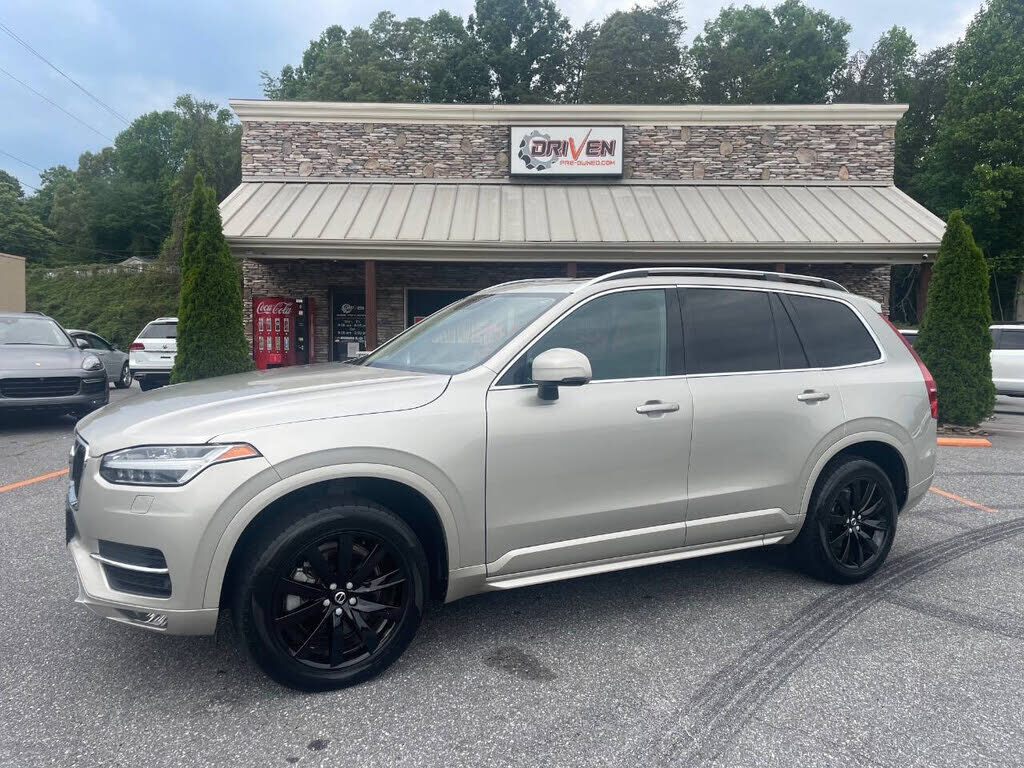 2018 VOLVO XC90
