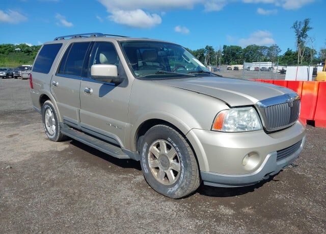2004 LINCOLN Navigator