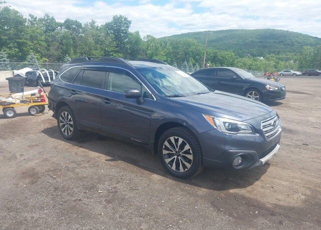 2017 SUBARU Outback