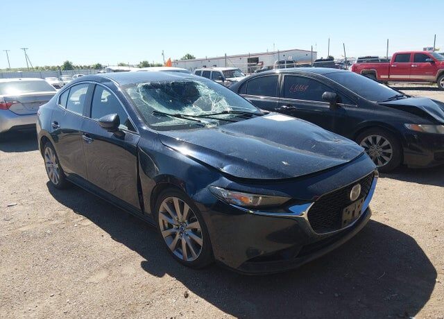 2019 MAZDA Mazda3