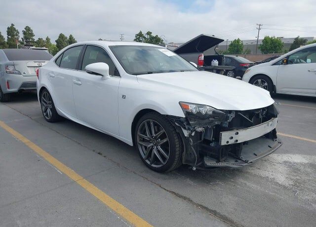 2016 LEXUS IS