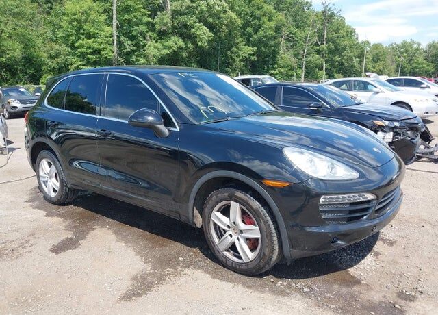 2012 PORSCHE Cayenne