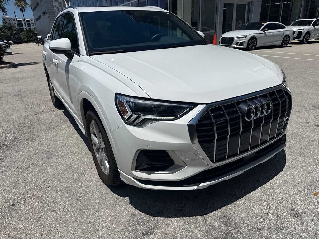 2023 Audi Q3