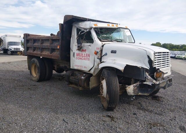 1998 INTERNATIONAL 4700