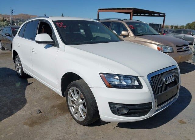 2011 AUDI Q5