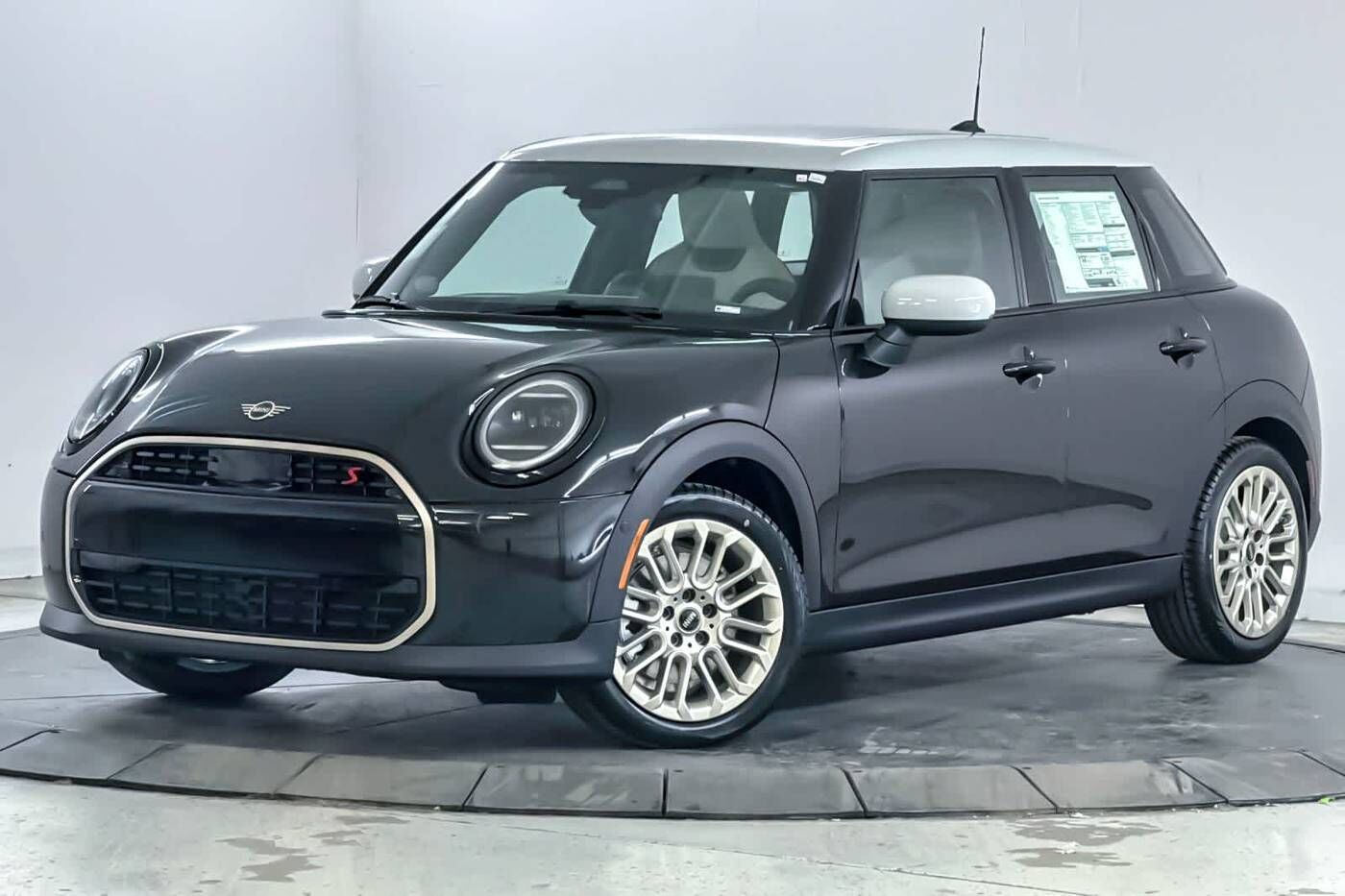 2026 MINI Hardtop