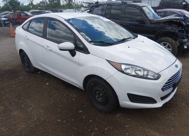 2017 FORD Fiesta