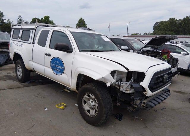 2020 TOYOTA Tacoma