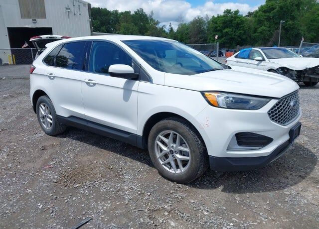 2023 FORD Edge