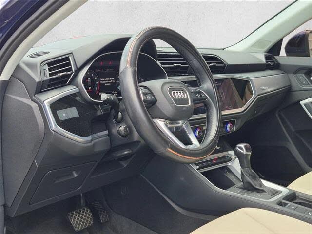 2022 Audi Q3