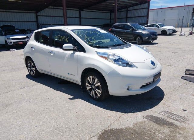 2015 NISSAN Leaf