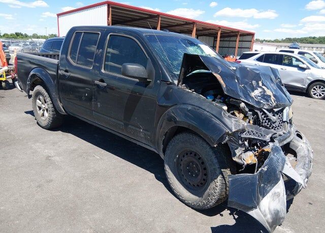 2011 NISSAN Frontier
