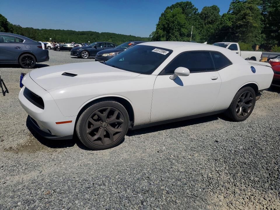 2017 DODGE Challenger