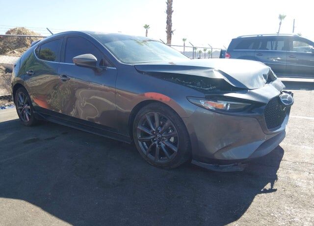 2020 MAZDA Mazda3
