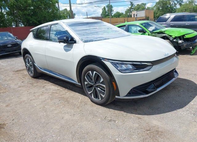 2024 KIA EV6