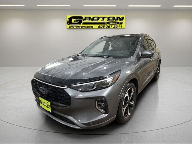 2023 FORD Escape