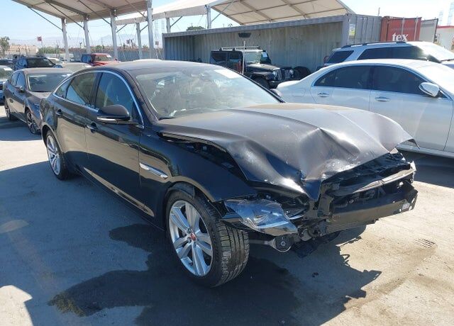2019 JAGUAR XJ
