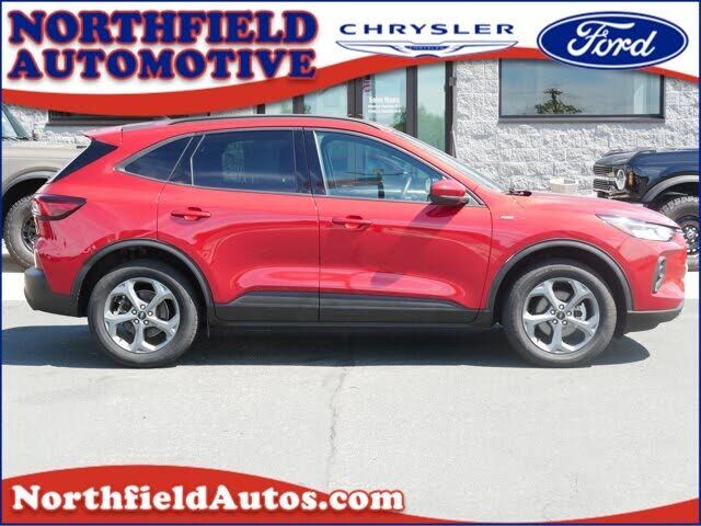 2025 FORD Escape