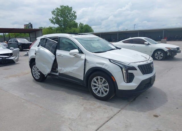 2023 CADILLAC XT4