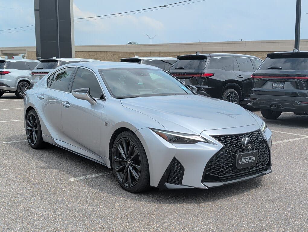 2024 LEXUS IS