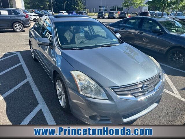 2011 NISSAN Altima
