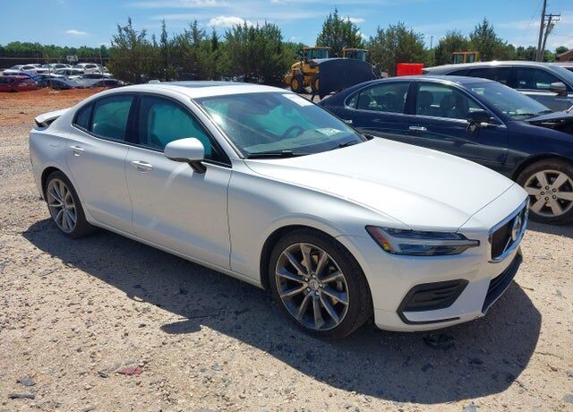 2020 VOLVO S60