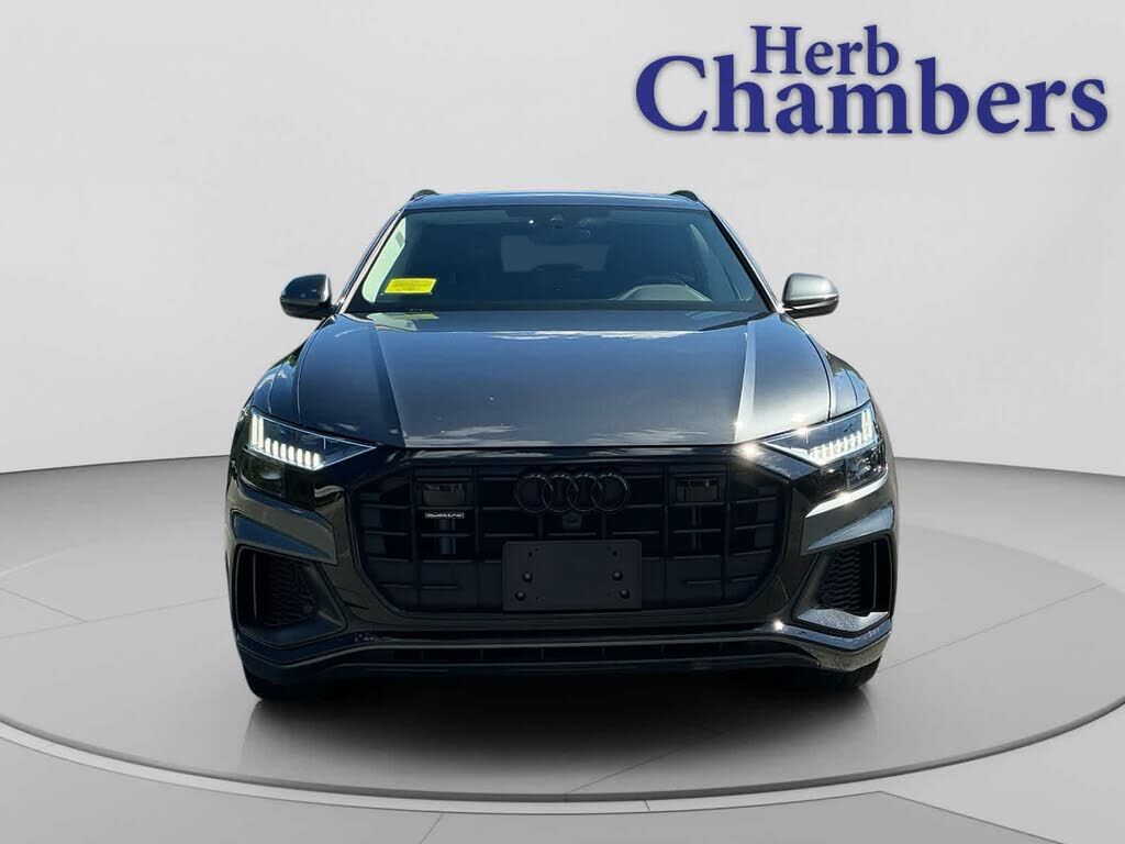 2023 Audi Q8