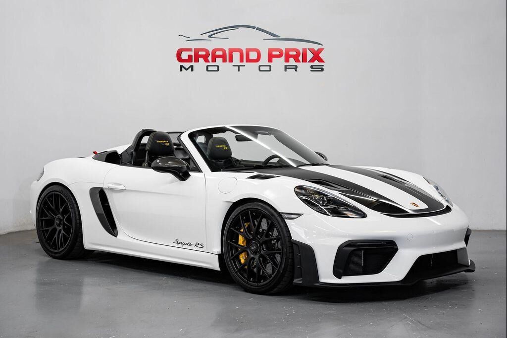 2024 PORSCHE 718