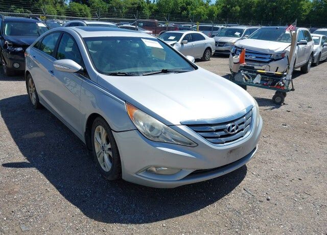 2011 HYUNDAI Sonata