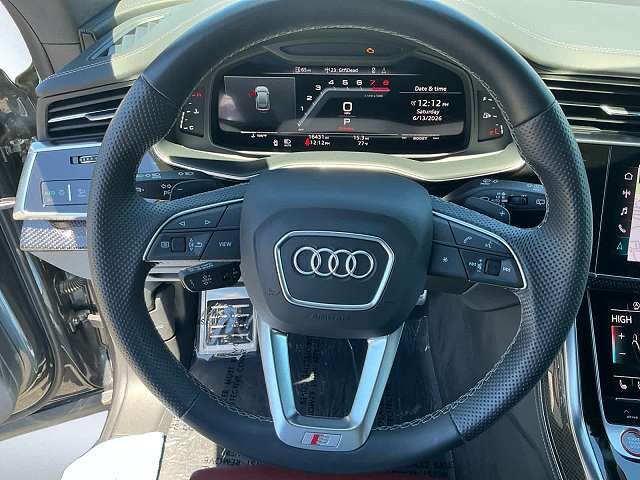 2023 Audi SQ8