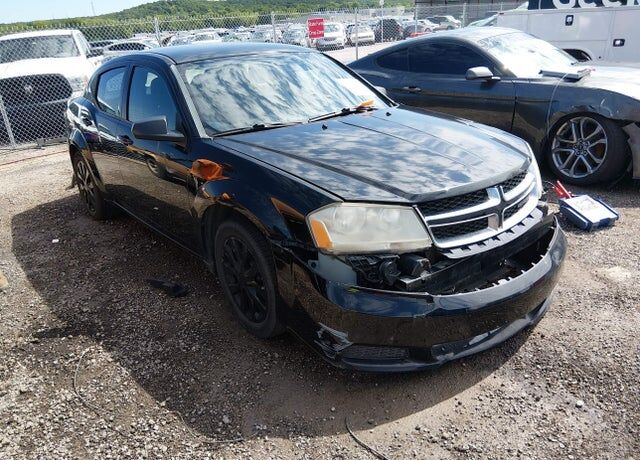 2014 DODGE Avenger