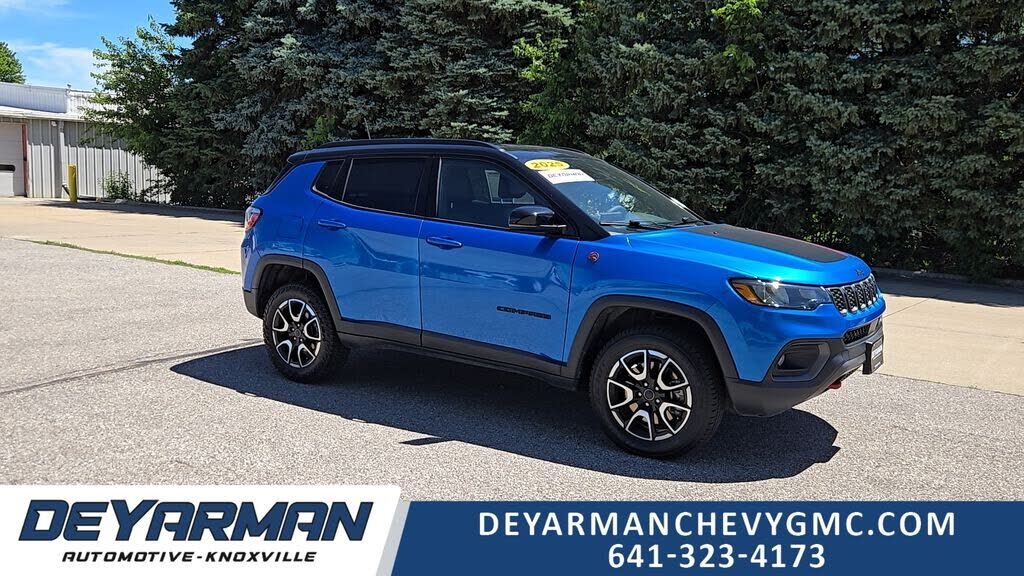 2025 JEEP Compass