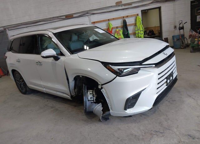 2026 LEXUS TX