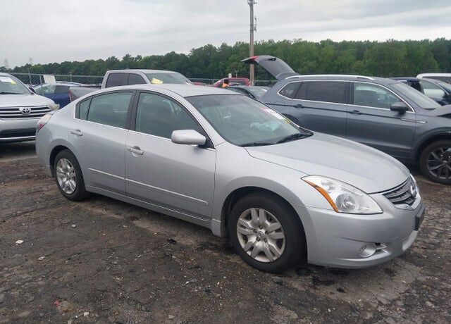 2012 NISSAN Altima