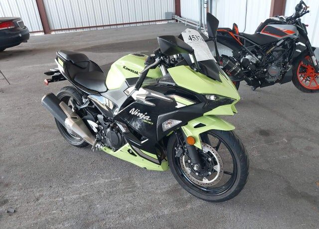 2026 KAWASAKI Ninja
