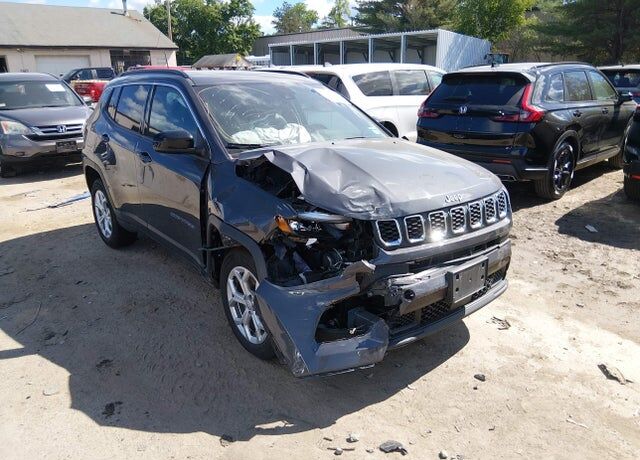 2024 JEEP Compass