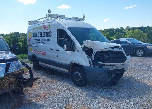 2015 FORD Transit