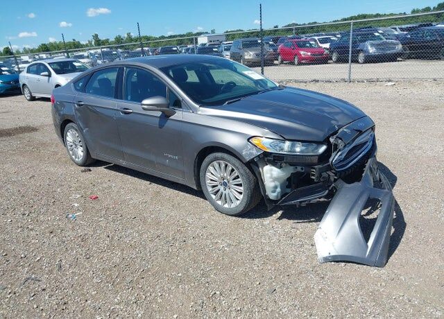 2013 FORD Fusion