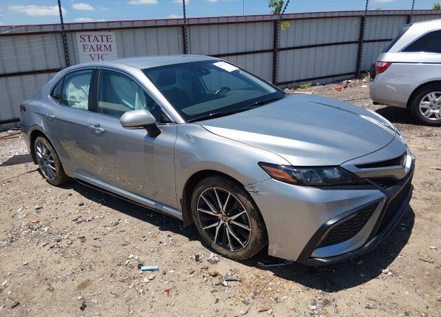 2023 TOYOTA Camry