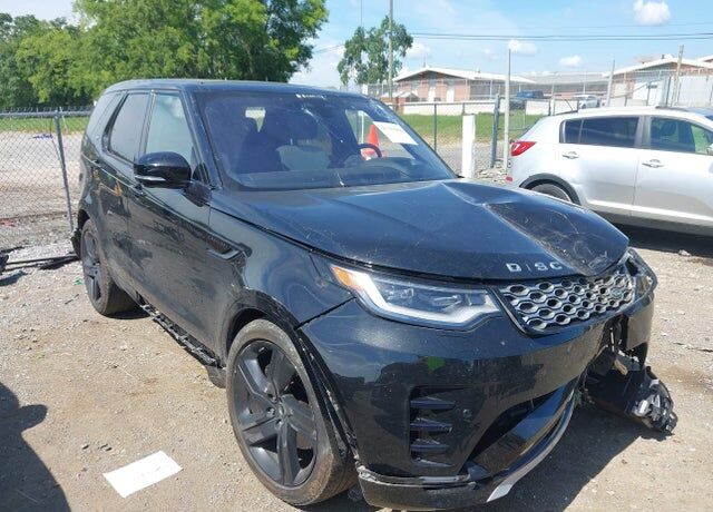 2023 LAND ROVER Discovery