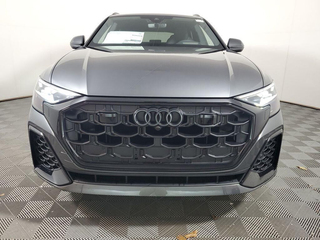 2026 Audi Q8