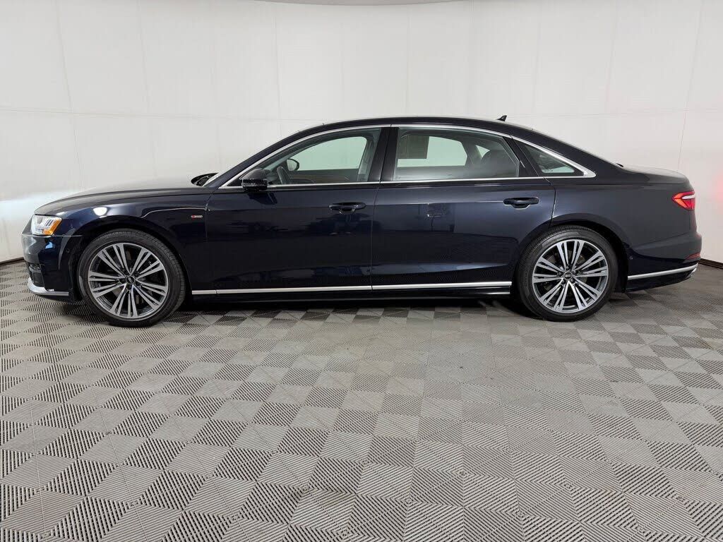 2021 Audi A8
