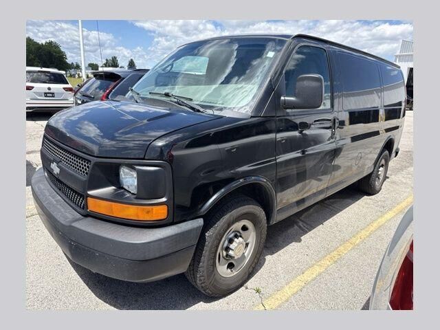 2013 CHEVROLET Express