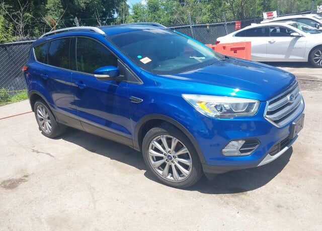 2017 FORD Escape