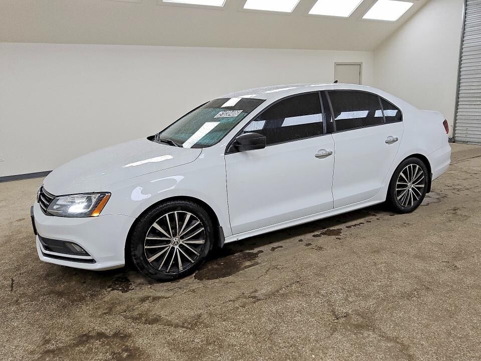 2016 VOLKSWAGEN Jetta