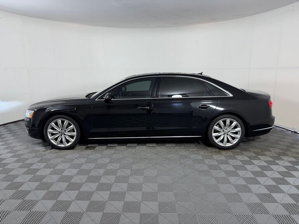 2016 Audi A8