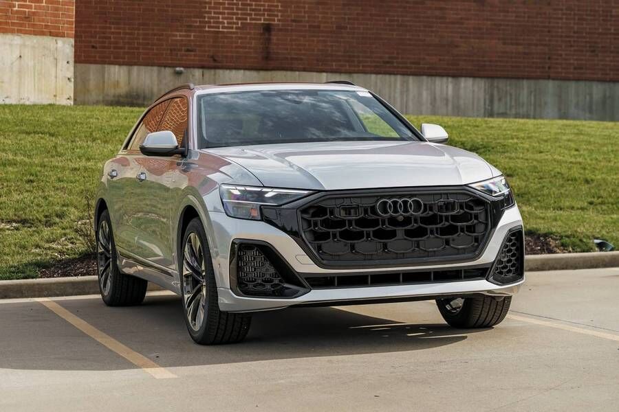 2026 Audi Q8