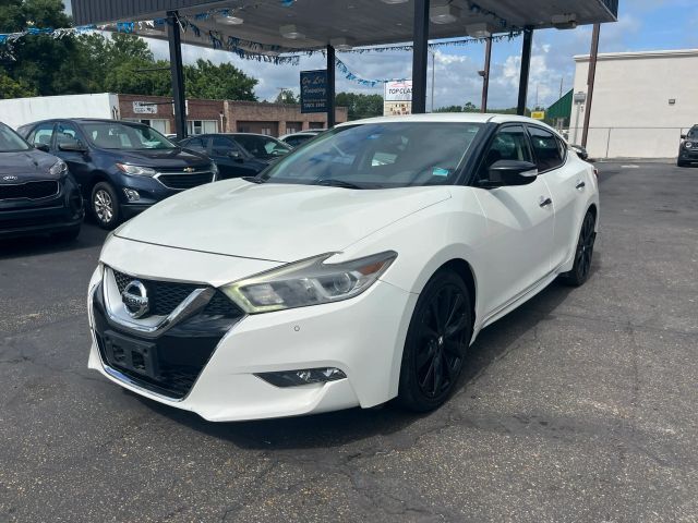 2017 NISSAN Maxima