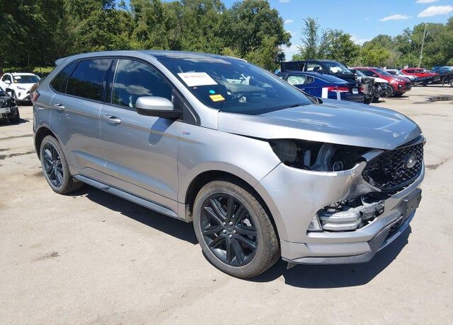 2022 FORD Edge